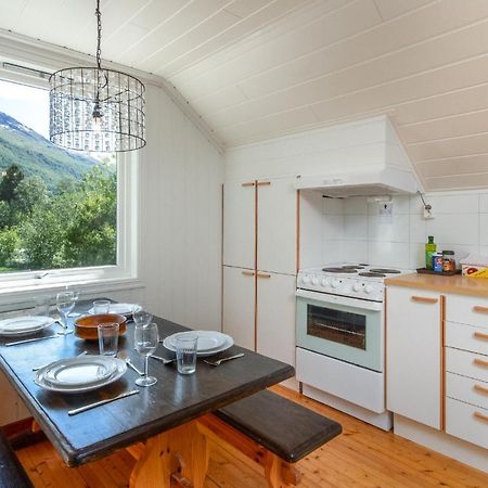 Top Floor Apartment With View Of Flam Valley Exterior foto